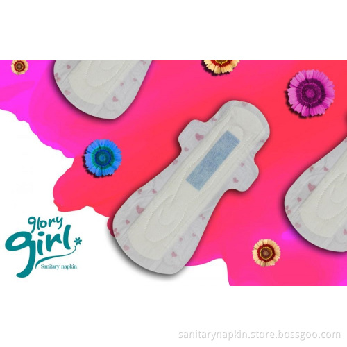 Breathable female anion sanitary napkins